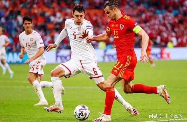 中国乒坛的 中国乒坛的