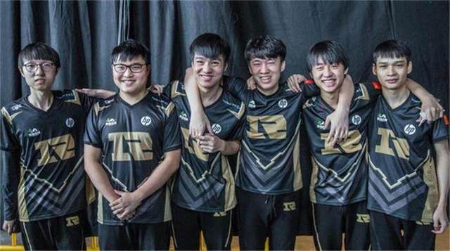 体育友谊赛:孙兴慜梅开二度 韩国2-2哥伦比亚