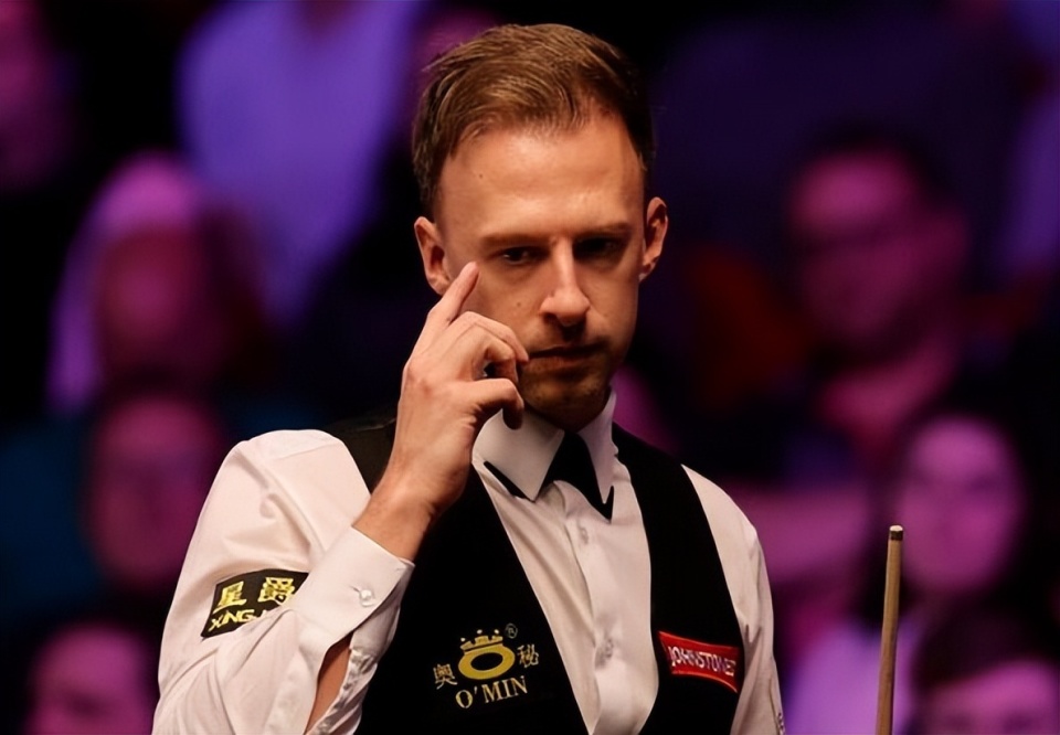 来在防守反 来在防守反