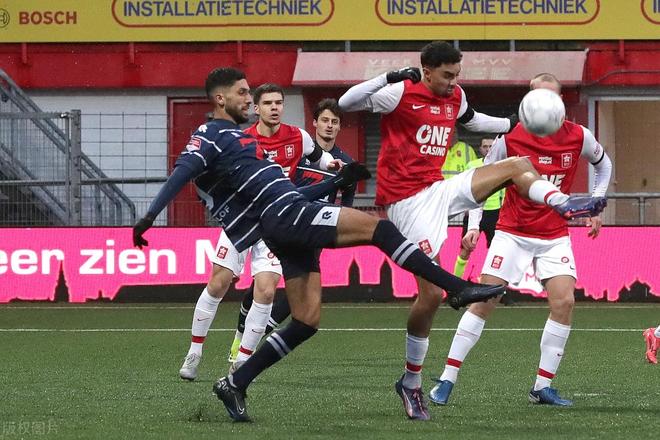 相辅相成 相辅相成