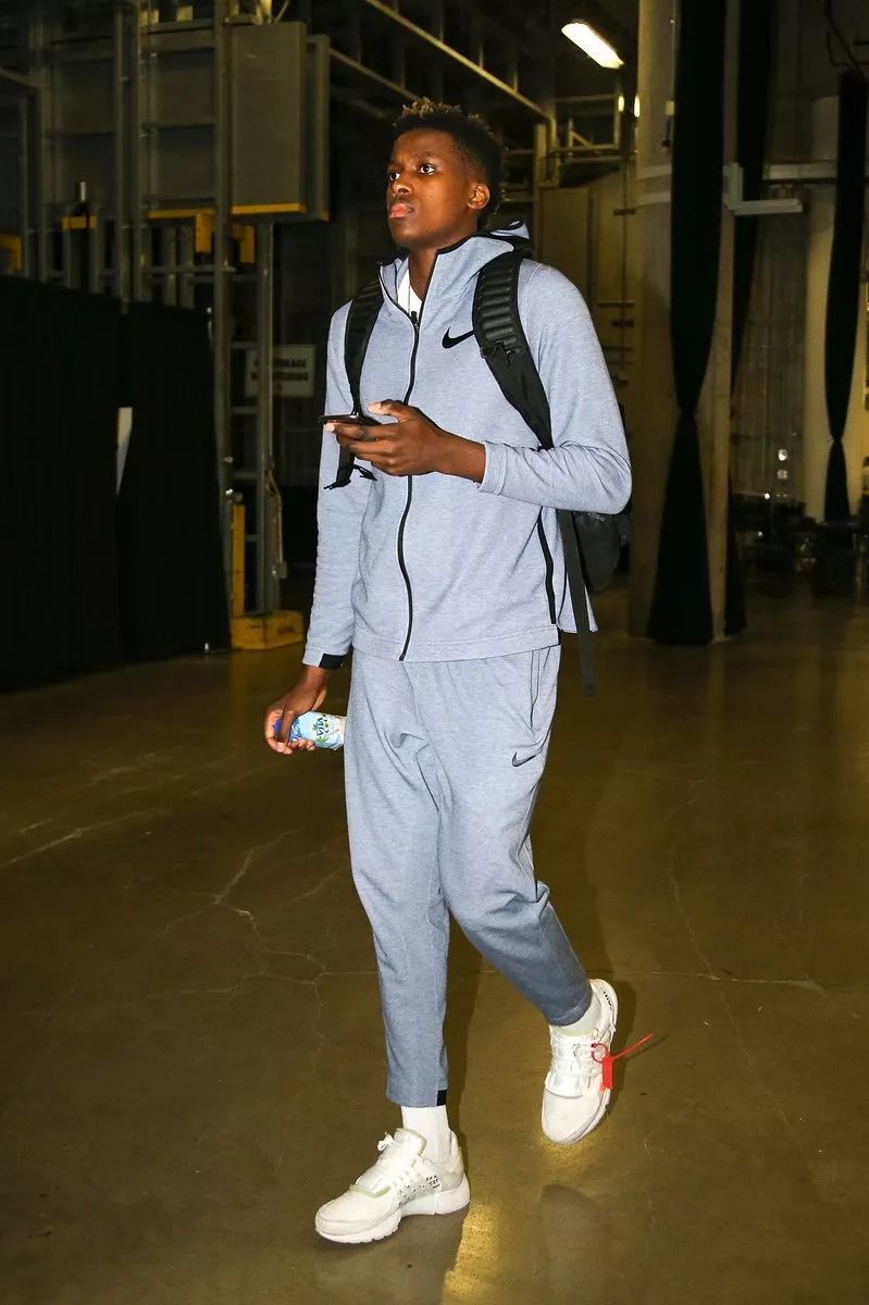 插上的全能 插上的全能